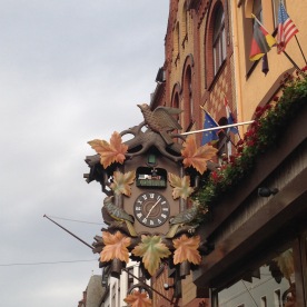 World largest free-hanging Cuckoo Clock (29/07/16)